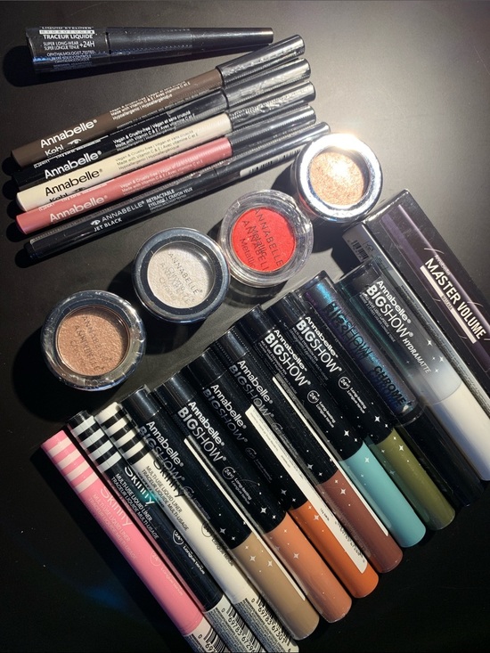 Annabelle Other - Annabelle lot of Women Makeup Set — Pink, Brown, Red & Neutral Shades